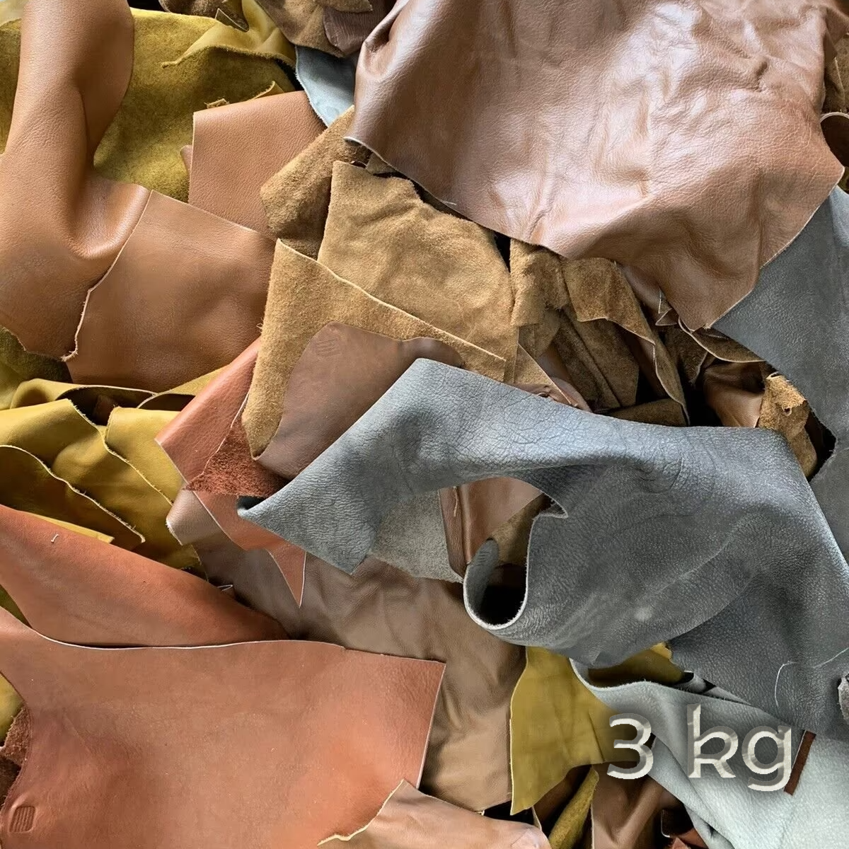 3 kg Lederreste Mittelalter Vintage Brauntöne A4 und größer