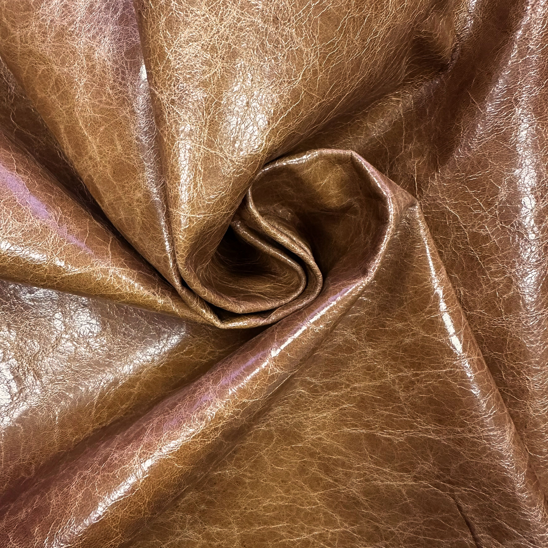 Bekleidungsleder  „Cognac Crash“ – Lammleder in Antikoptik