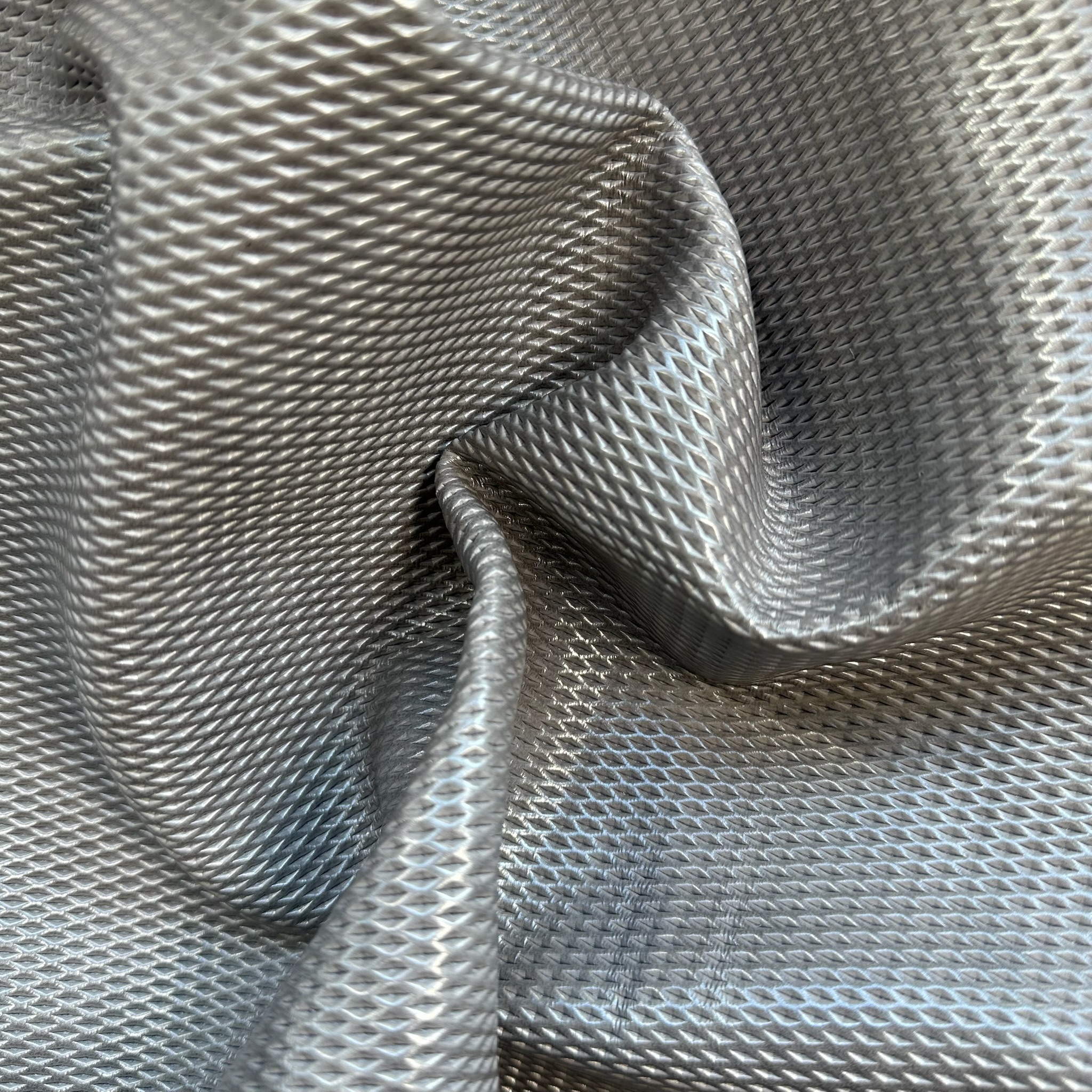 Schuh- & Taschenleder „Silber Mesh“ – Rindleder mit 3D-Prägung