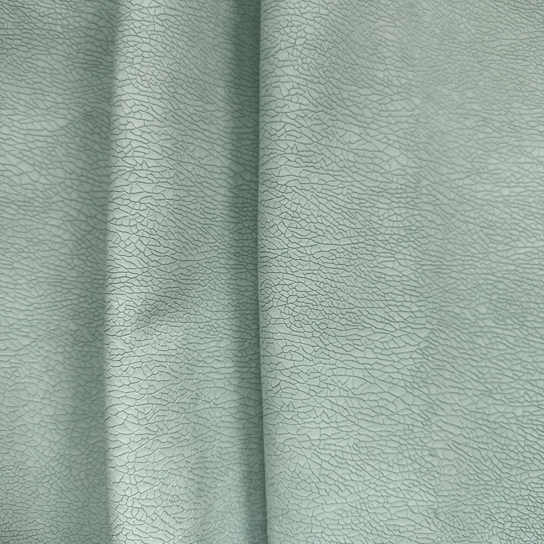 Schuh- & Taschenleder „Craquelé Mint Nubuk“ – Rindleder mit 3D-Struktur in frischer Farbe