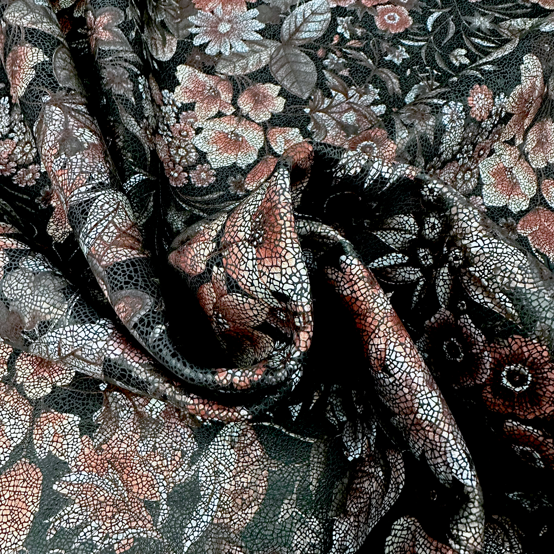 Schuh- & Taschenleder „Blumenmeer Multicolor in gedeckten Farben“ – Rindleder mit floraler Folierung in Mosaikoptik