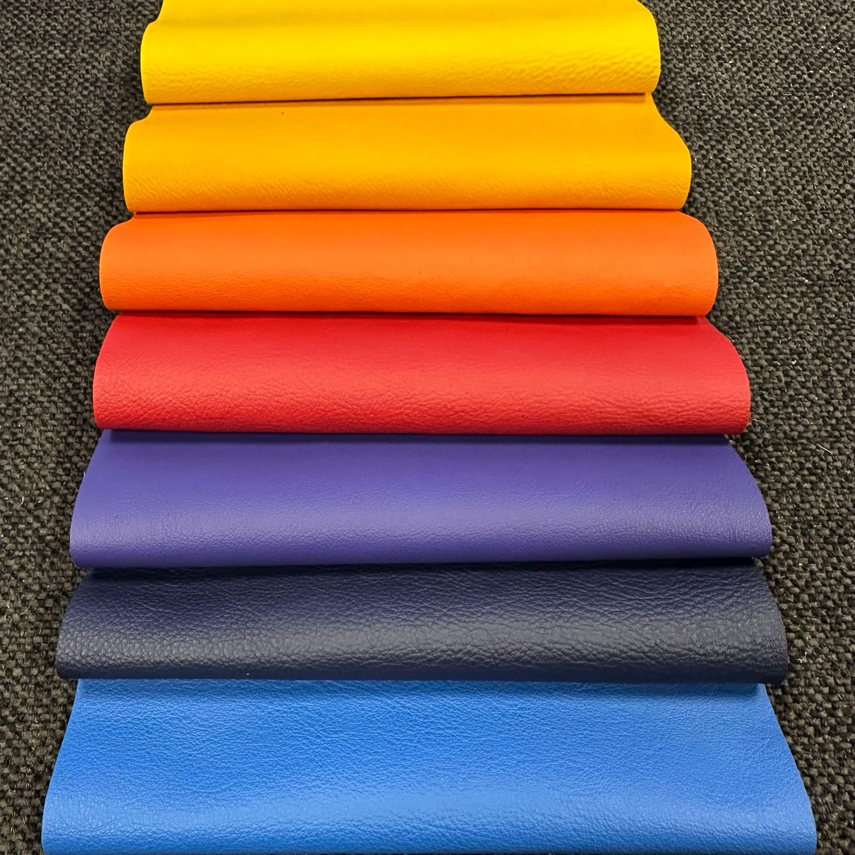 Möbellederzuschnitte Semianilin