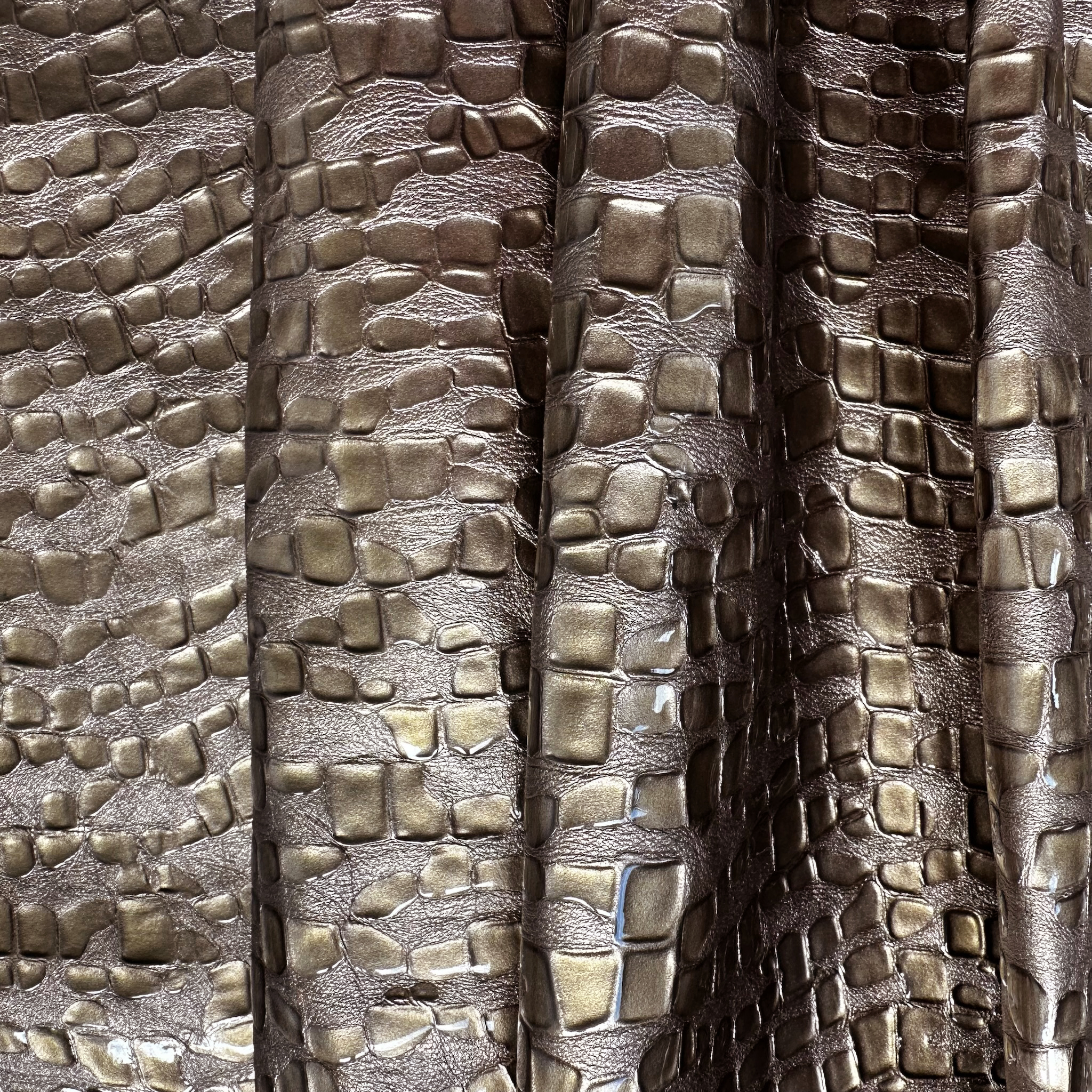Schuh- & Taschenleder „Fantasie-Reptil Beige Metallic“ – Rindleder mit geprägter Struktur