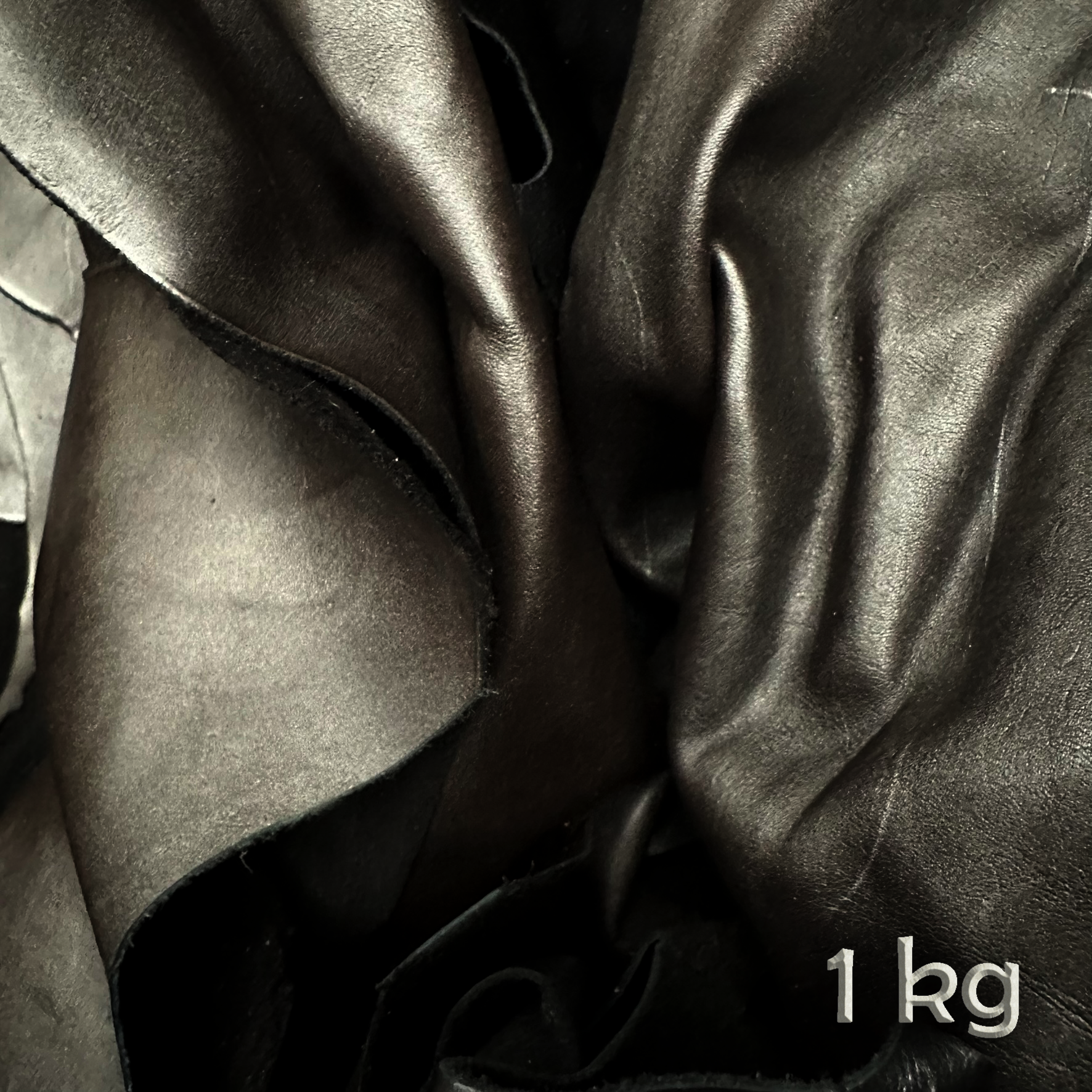 1 kg schwarze & andere dunkel Farben Lederreste A4 und größer Schusterbedarf