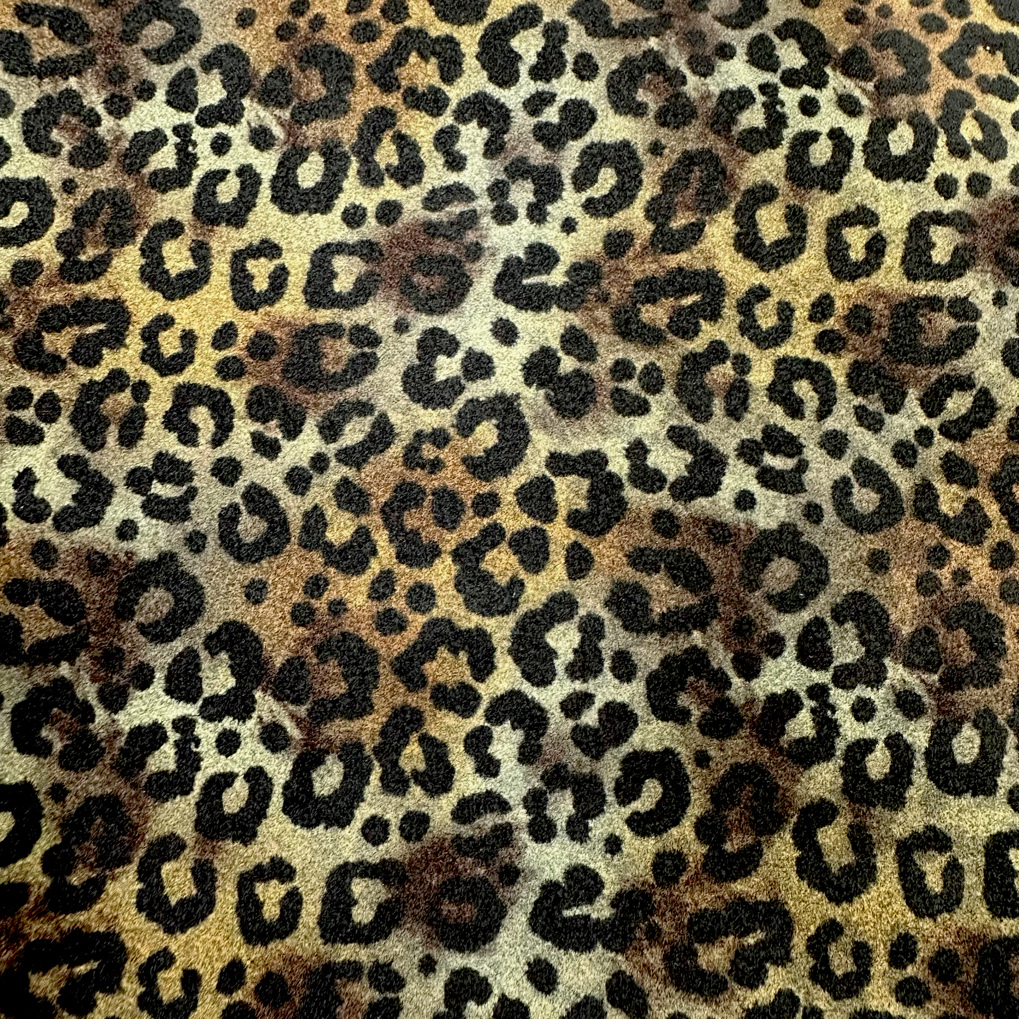 Schuh- & Taschenleder „Leopard Olivgrün Velour“ – Veloursleder mit Leoprint  in Grün