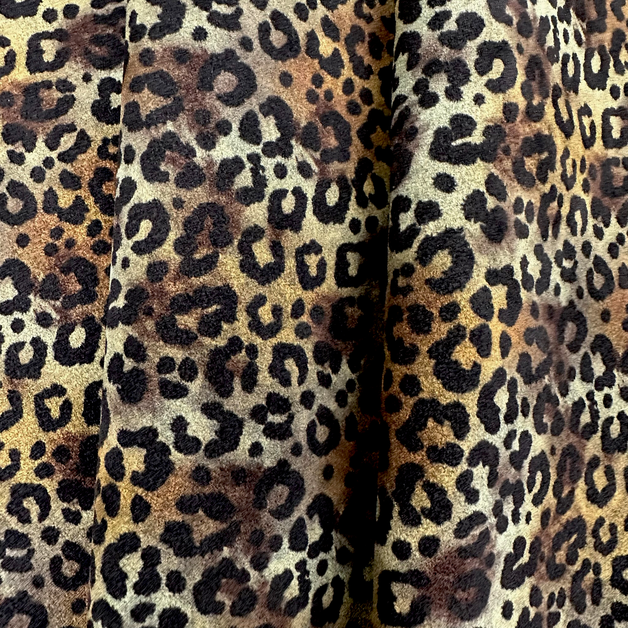 Schuh- & Taschenleder „Leopard Olivgrün Velour“ – Veloursleder mit Leoprint  in Grün